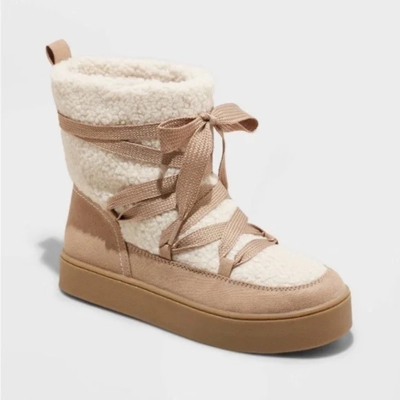 NWT - Universal Thread Birgitte Taupe Winter Boots - Size 11 - Picture 1 of 12